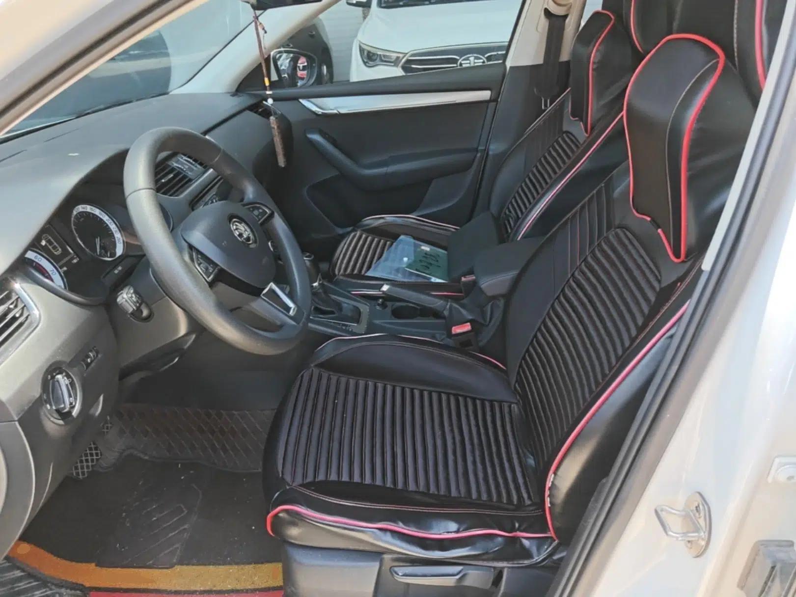 Skoda Octavia 2019 1.5L Automatic SmartDrive Comfort Edition China V Standard — миниатюра 17