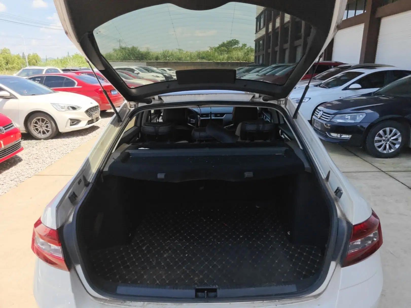 Skoda Octavia 2019 1.5L Automatic SmartDrive Comfort Edition China V Standard — миниатюра 22