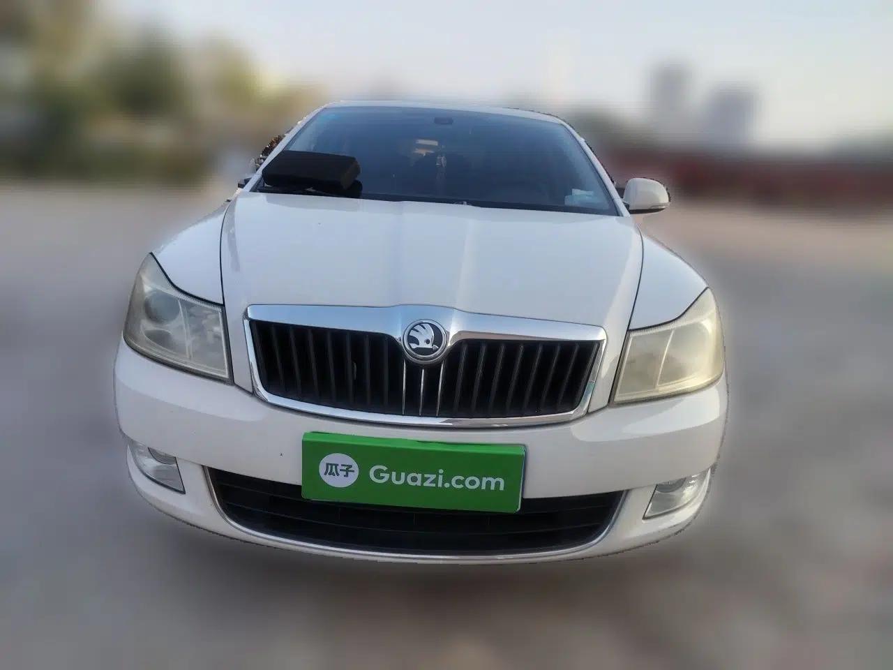 Skoda Octavia 2014 1.4TSI DSG Yijun Edition — миниатюра 2