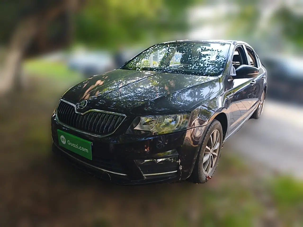 Skoda Octavia 2016 1.6L Automatic Chuanxing Edition — миниатюра 1