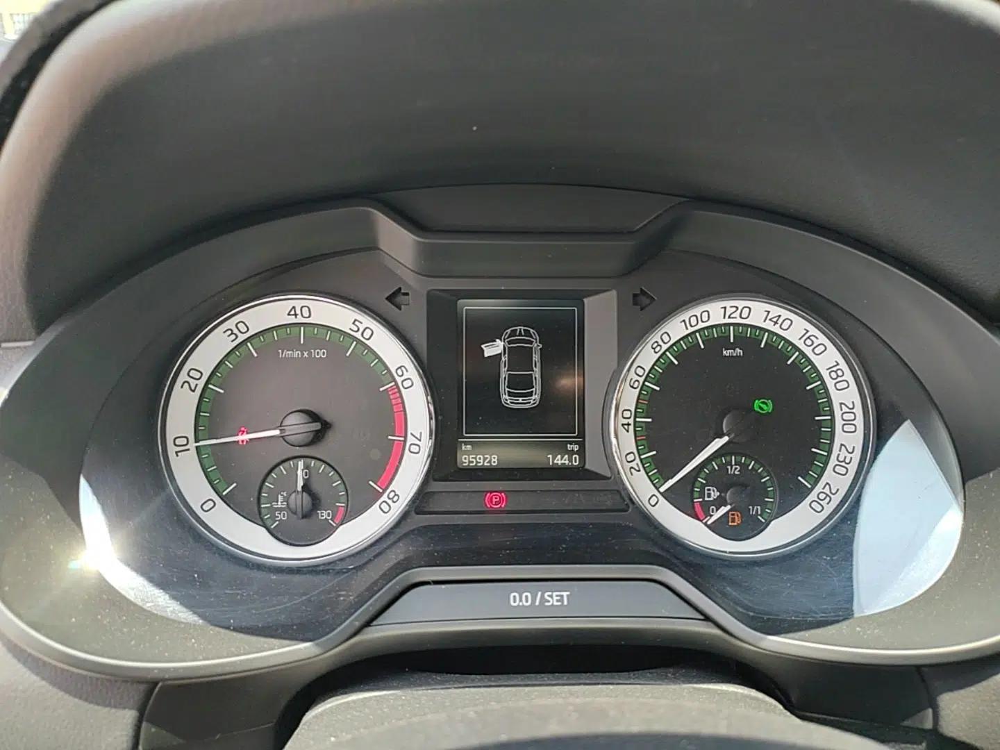 Skoda Octavia 2020 TSI230 DSG SmartDrive Luxury Edition — миниатюра 14