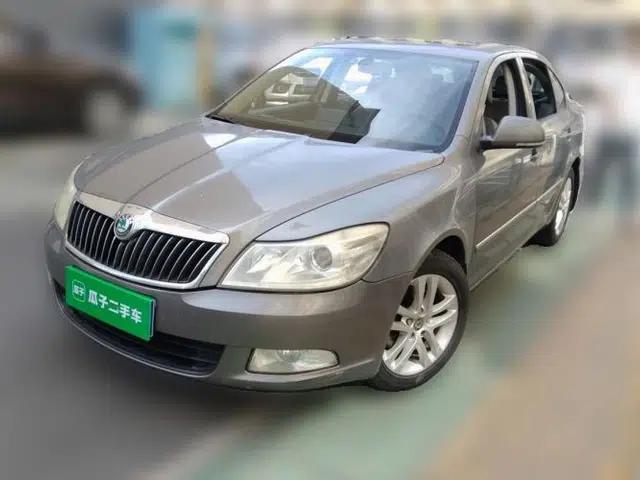 Skoda Octavia 2012 1.4TSI DSG Yijun Edition