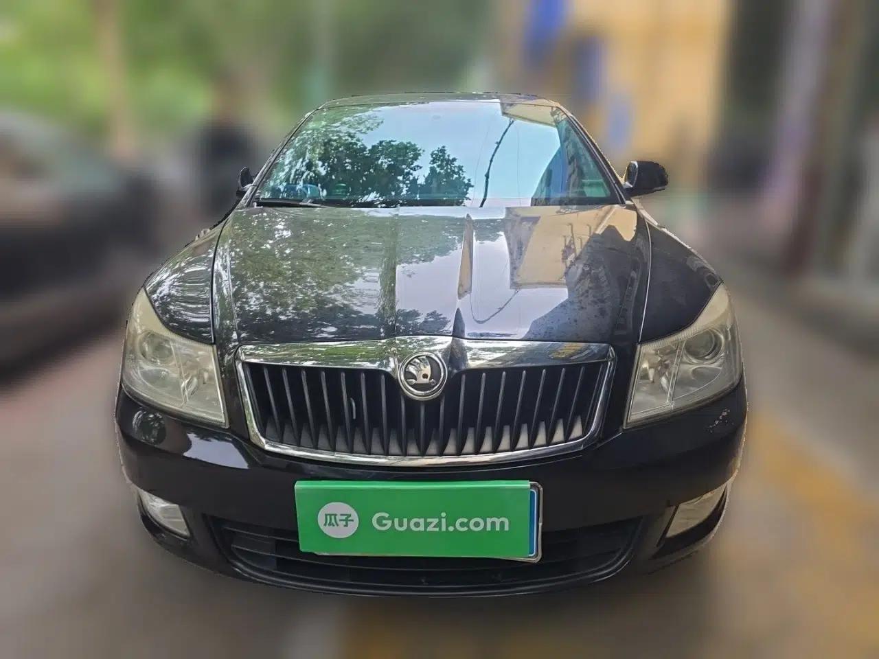 Skoda Octavia 2014 1.6L Manual Yijie Edition — миниатюра 2