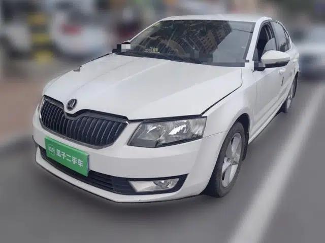 Skoda Octavia 2015 1.6L Automatic Eado Edition