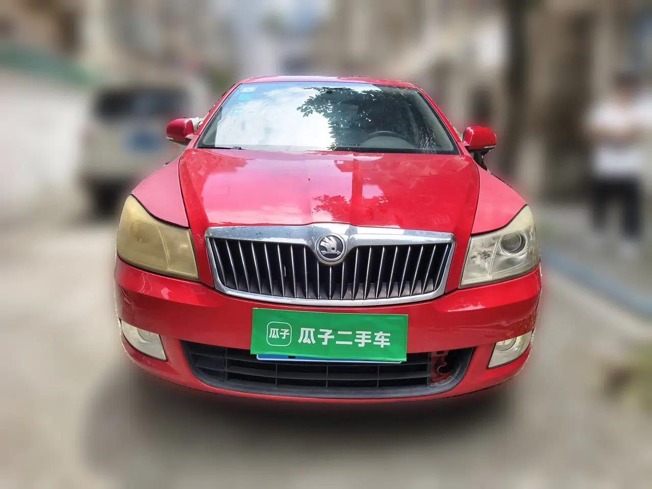 Skoda Octavia 2013 1.6L Automatic Elegance Edition — миниатюра 2