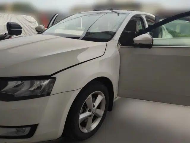Skoda Octavia 2015 1.6L Automatic Yijun Edition