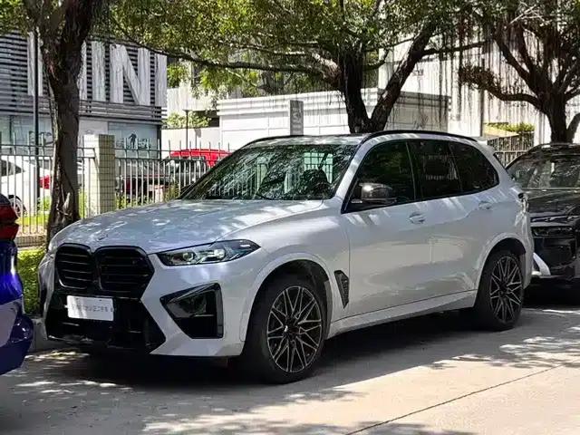 2023 BMW X5 M Competition