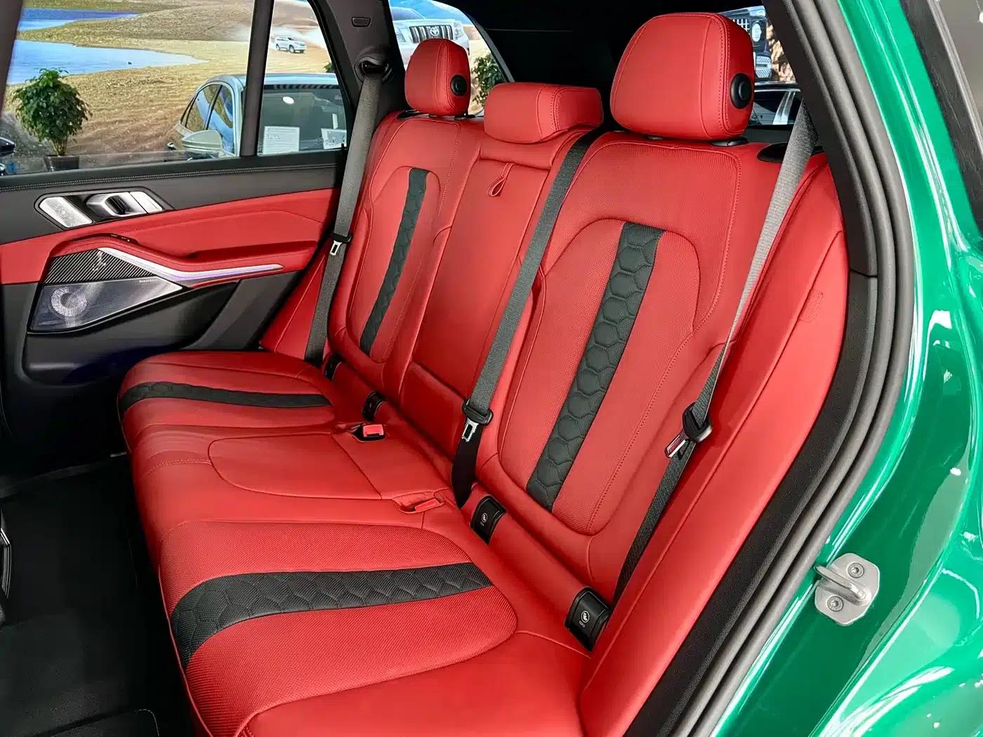 2023 BMW X5 M Competition — миниатюра 11
