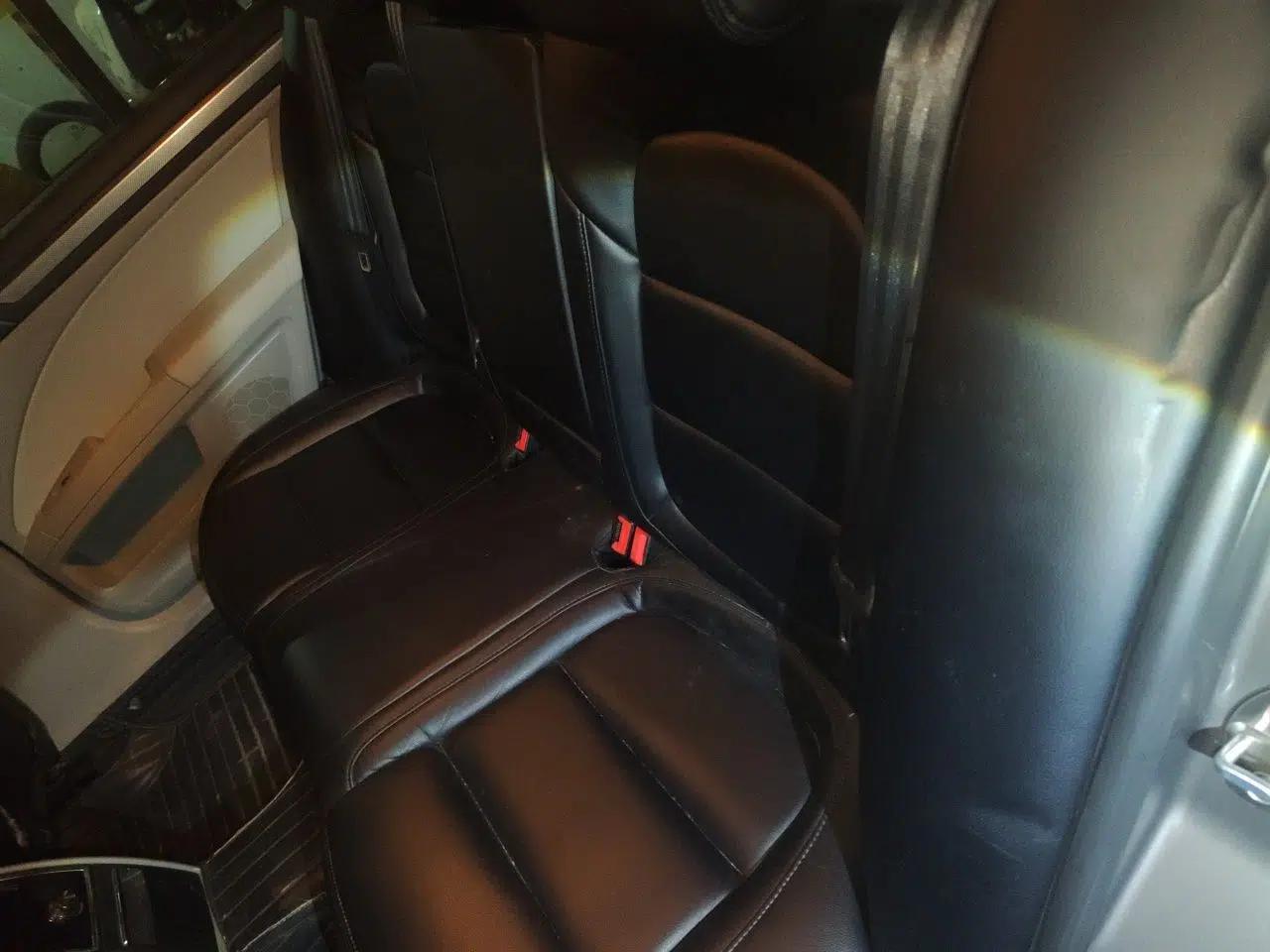 Skoda Superb 2012 1.4TSI DSG Zhiya Edition — миниатюра 17