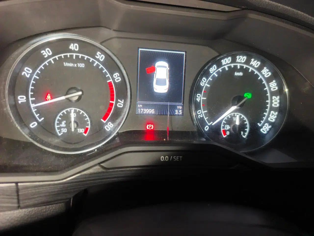 Skoda Superb 2016 TSI330 DSG Smart Drive Edition — миниатюра 12