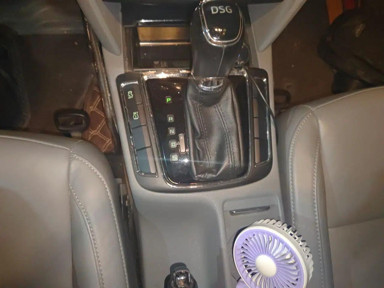 Skoda Superb 2013 1.4 TSI DSG Prestige Edition — миниатюра 14
