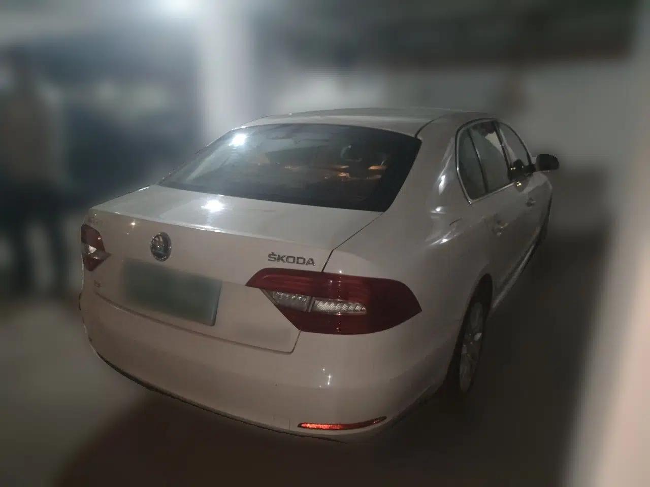 Skoda Superb 2013 1.4 TSI DSG Prestige Edition — миниатюра 6