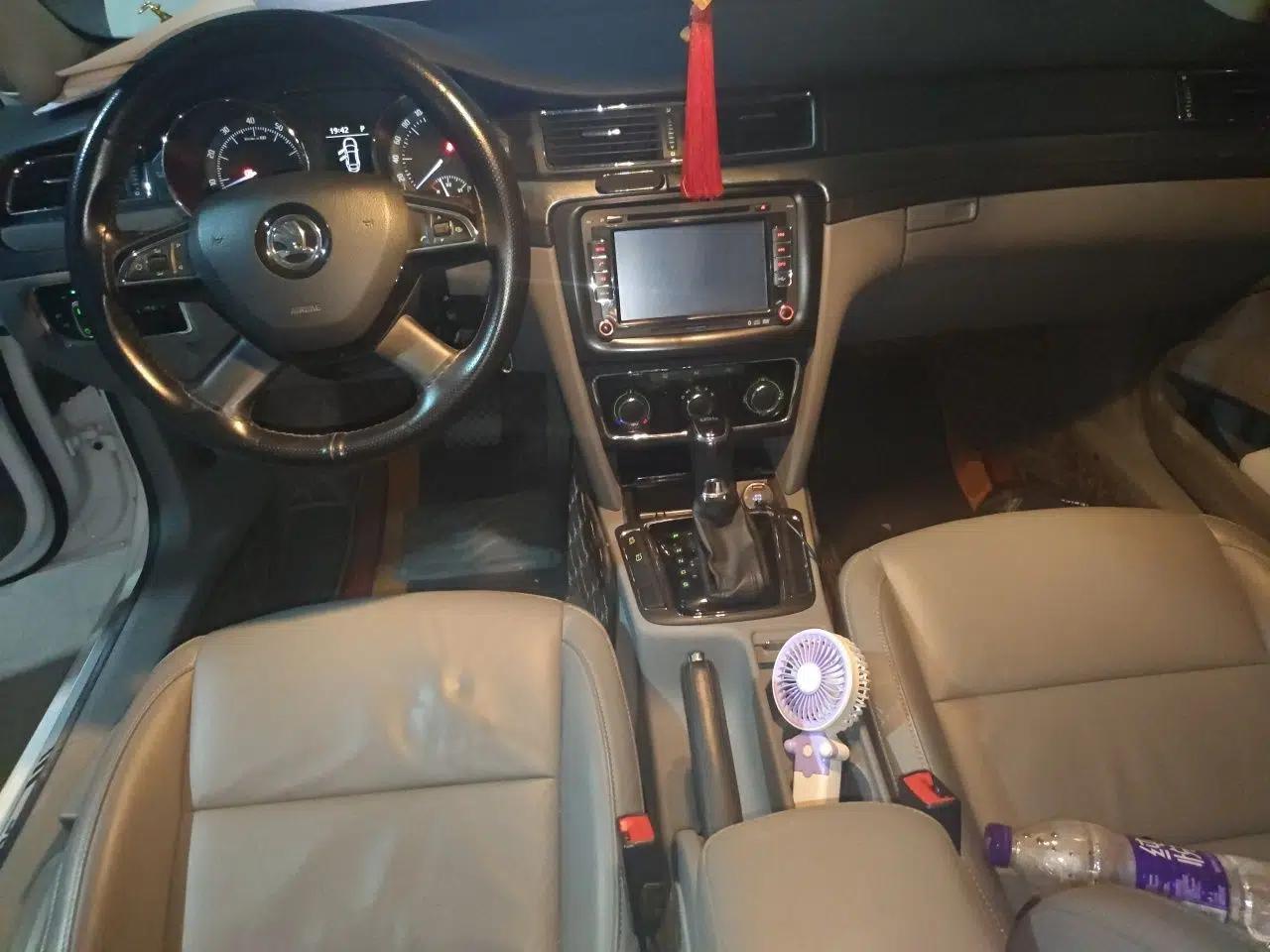 Skoda Superb 2013 1.4 TSI DSG Prestige Edition — миниатюра 9