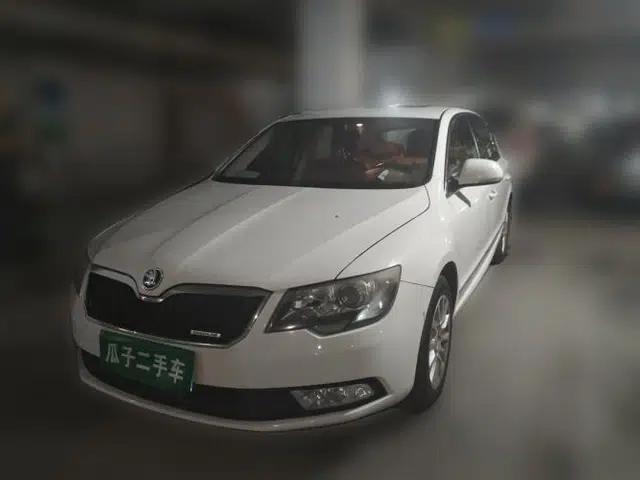 Skoda Superb 2013 1.4 TSI DSG Prestige Edition