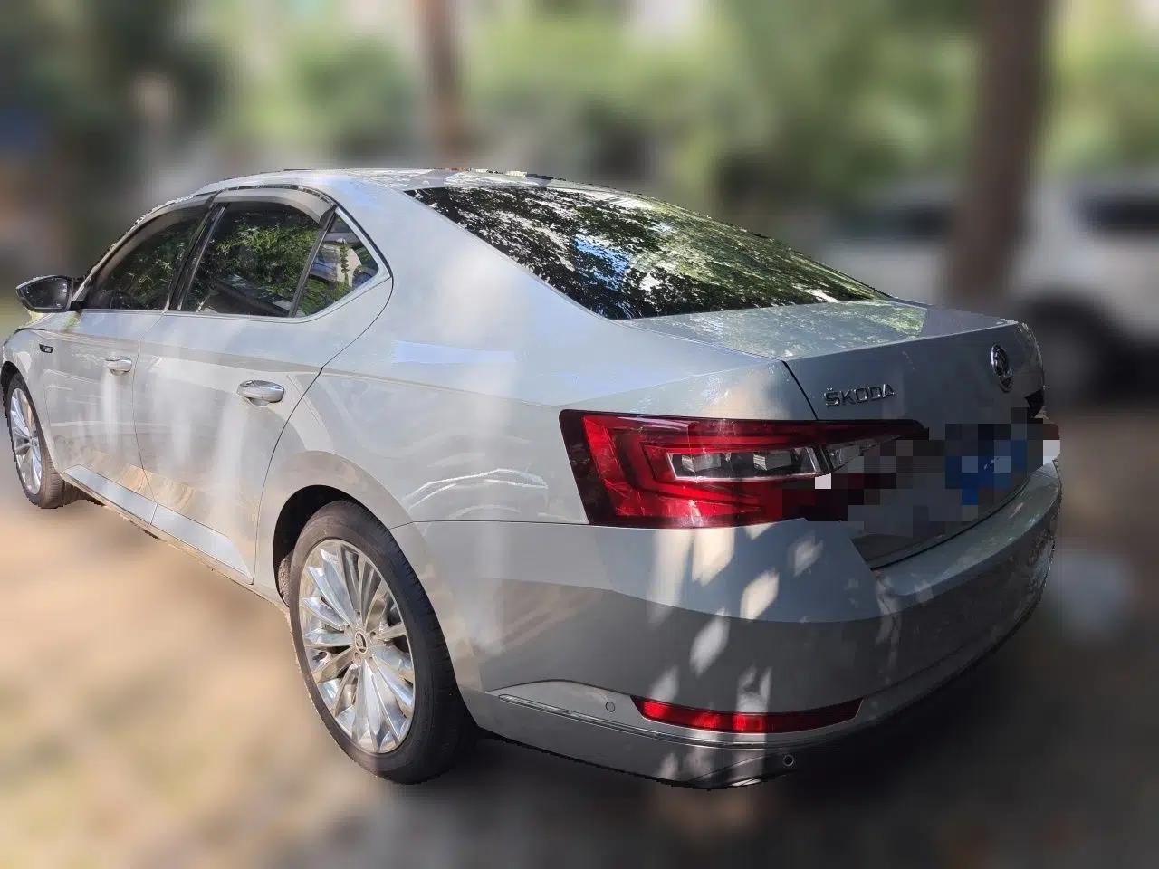 Skoda Superb 2016 TSI380 DSG Flagship Edition — миниатюра 4