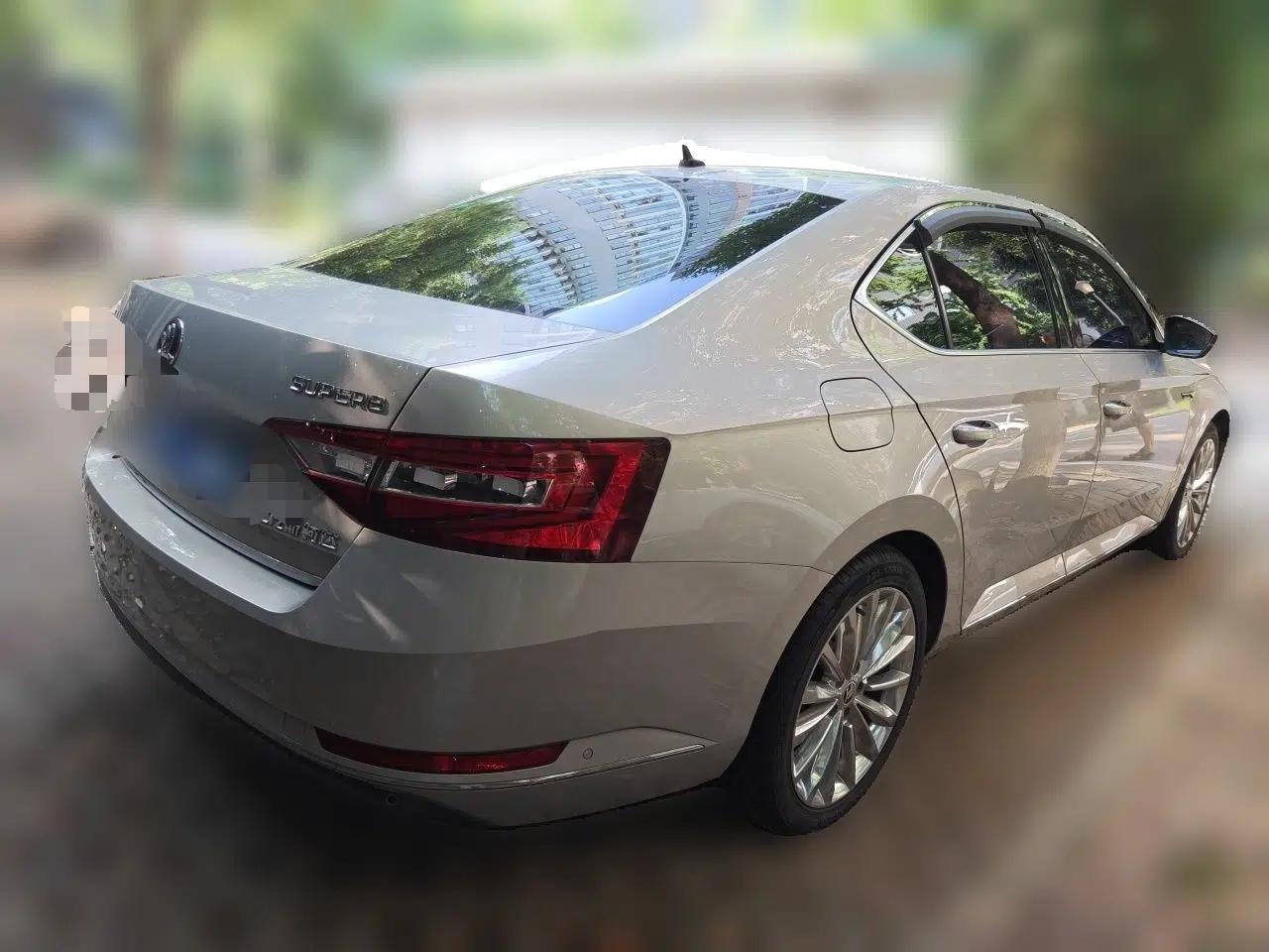 Skoda Superb 2016 TSI380 DSG Flagship Edition — миниатюра 6