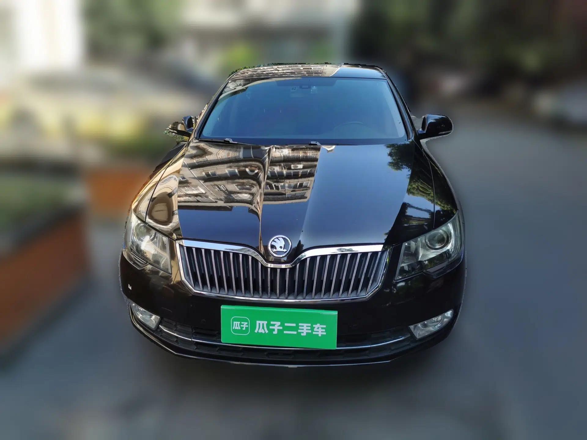Skoda Superb 2013 1.8TSI Automatic Yashi Edition — миниатюра 2