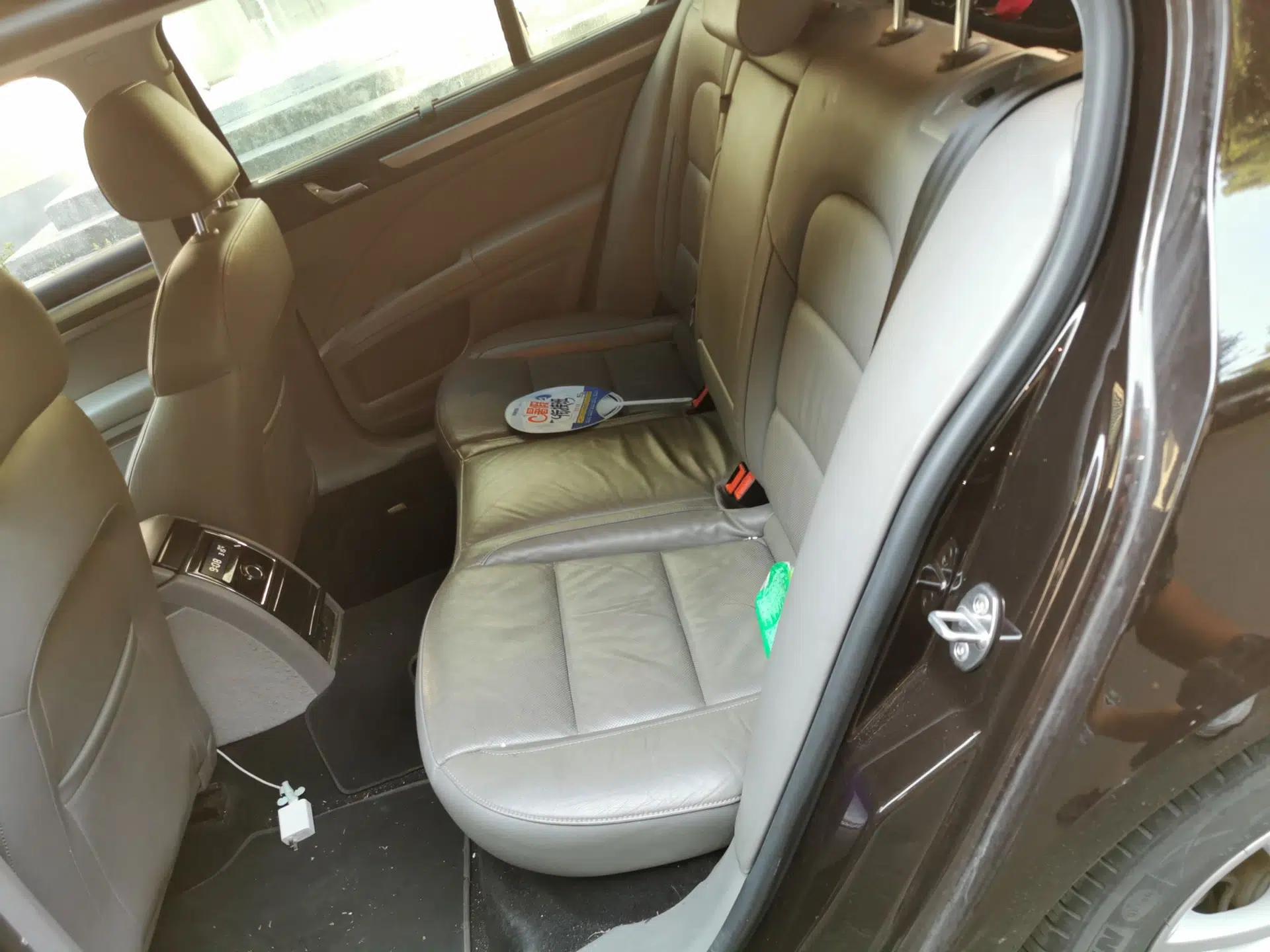 Skoda Superb 2013 1.8TSI Automatic Yashi Edition — миниатюра 17