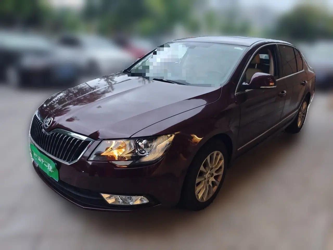 Skoda Superb 2013 1.8TSI Automatic MingShi Edition — миниатюра 1