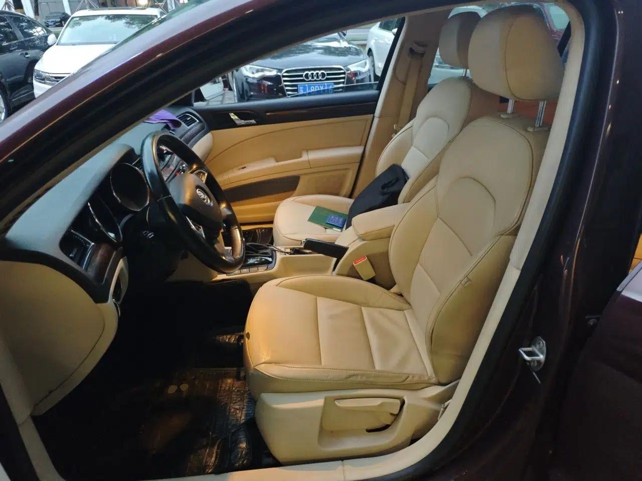 Skoda Superb 2013 1.8TSI Automatic MingShi Edition — миниатюра 15