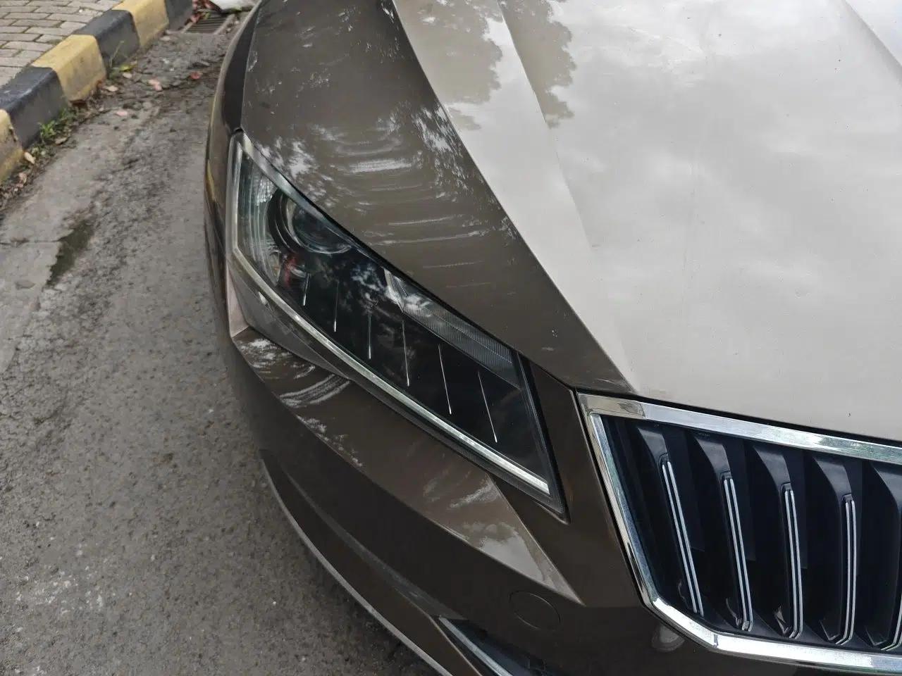 Skoda Superb 2018 TSI280 DSG Comfort Edition China V Standard — миниатюра 7