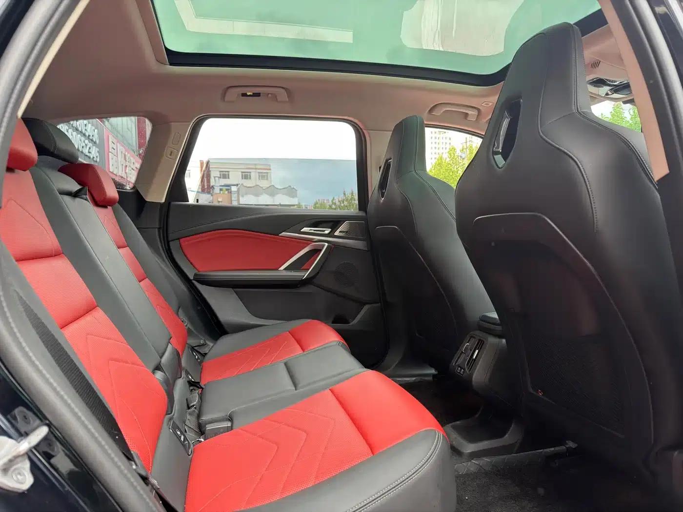 2023 BMW iX1 xDrive30L M Sport Package — миниатюра 13