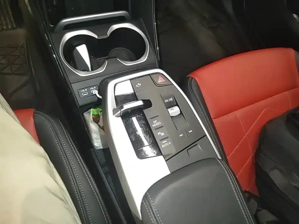 BMW iX1 2023 xDrive30L X Design Package — миниатюра 14