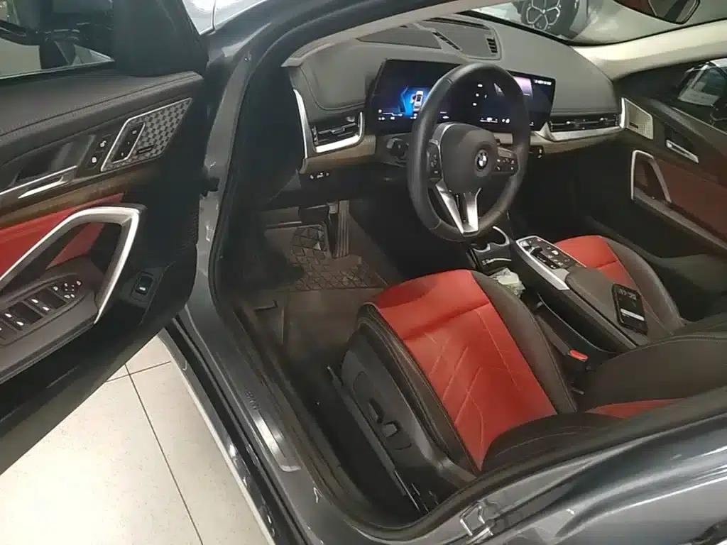BMW iX1 2023 xDrive30L X Design Package — миниатюра 16