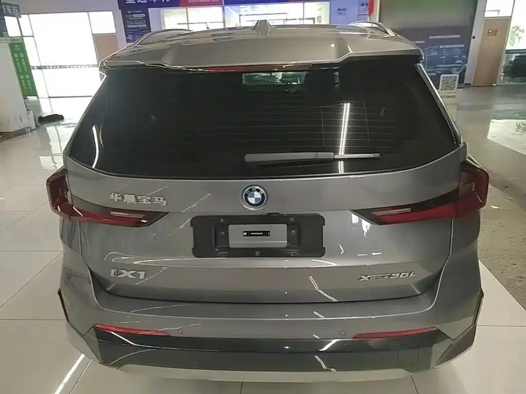 BMW iX1 2023 xDrive30L X Design Package — миниатюра 6