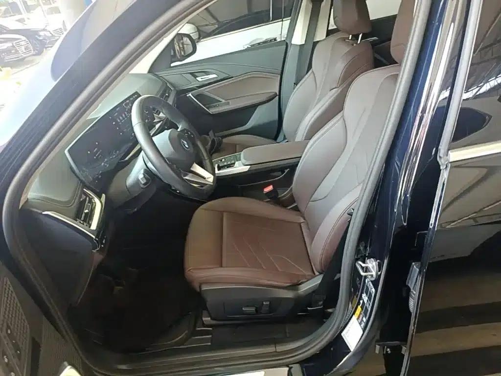 BMW iX1 2023 eDrive25L X Design Package — миниатюра 15