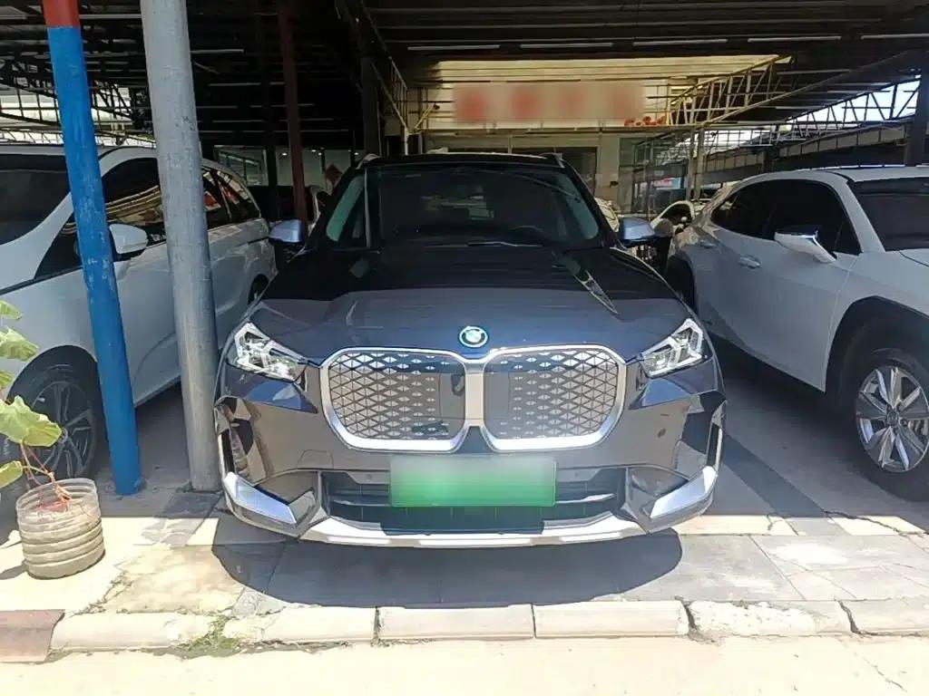 BMW iX1 2023 eDrive25L X Design Package — миниатюра 3