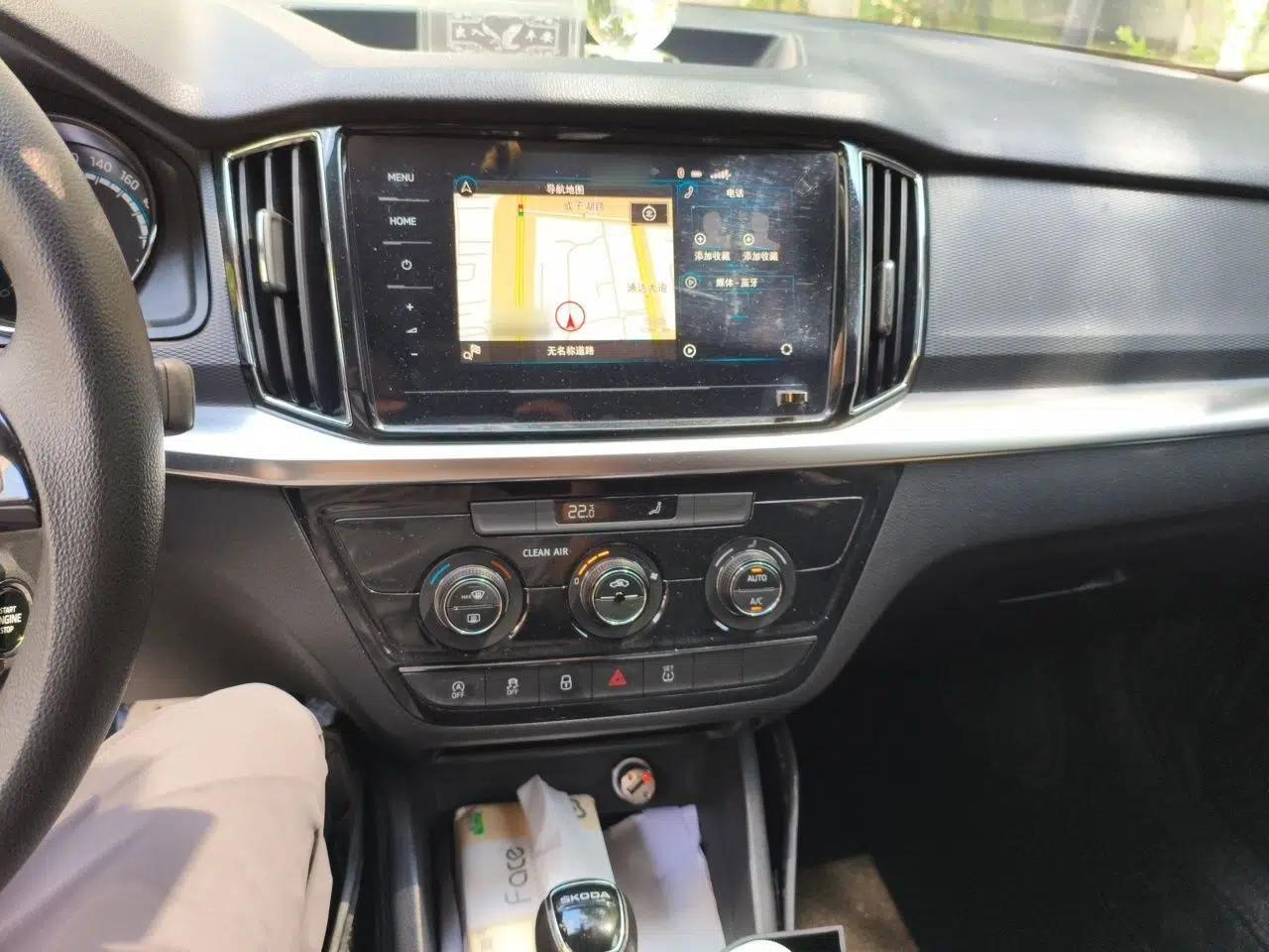 Skoda Kamiq 2020 1.5L Automatic Comfort Edition — миниатюра 12