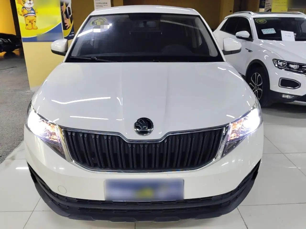 Skoda Kamiq 2020 1.5L Automatic Standard Edition — миниатюра 2
