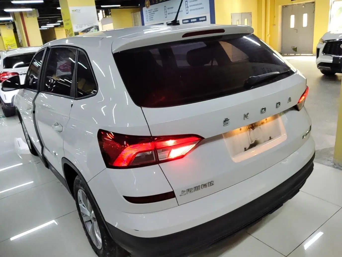 Skoda Kamiq 2020 1.5L Automatic Standard Edition — миниатюра 4
