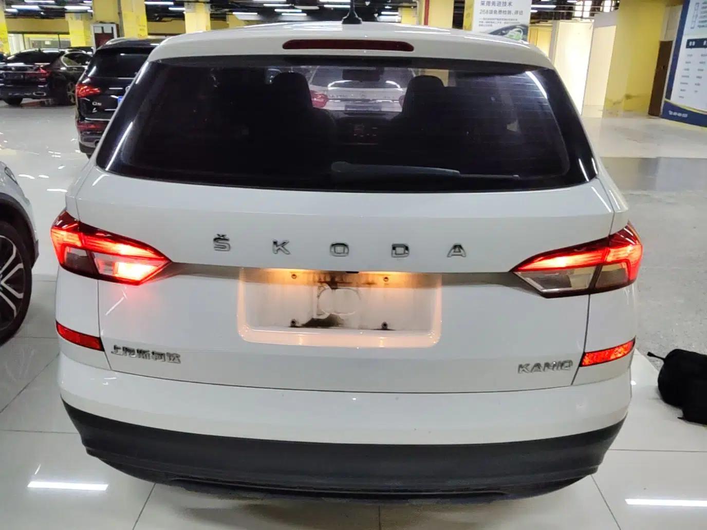 Skoda Kamiq 2020 1.5L Automatic Standard Edition — миниатюра 5