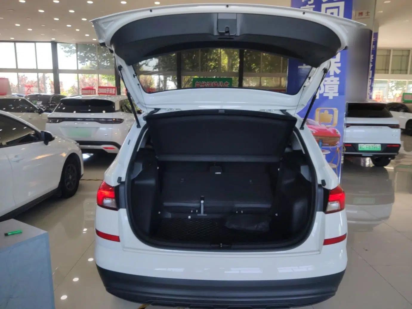Skoda Kamiq 2020 1.5L Automatic Comfort Edition — миниатюра 22