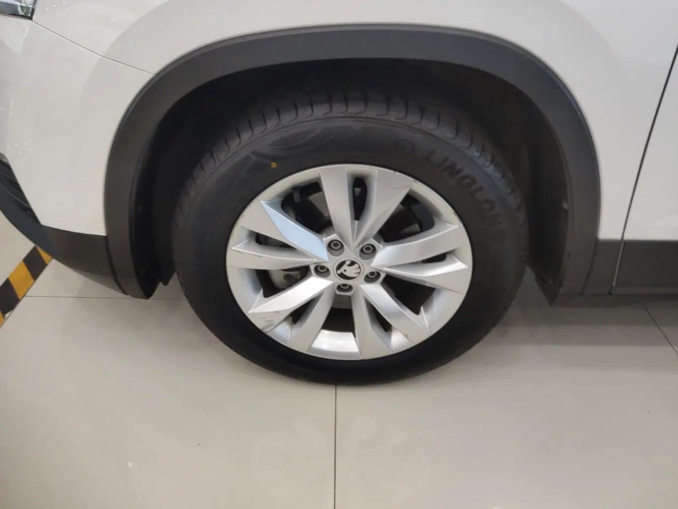 Skoda Kamiq 2020 1.5L Automatic Comfort Edition — миниатюра 10