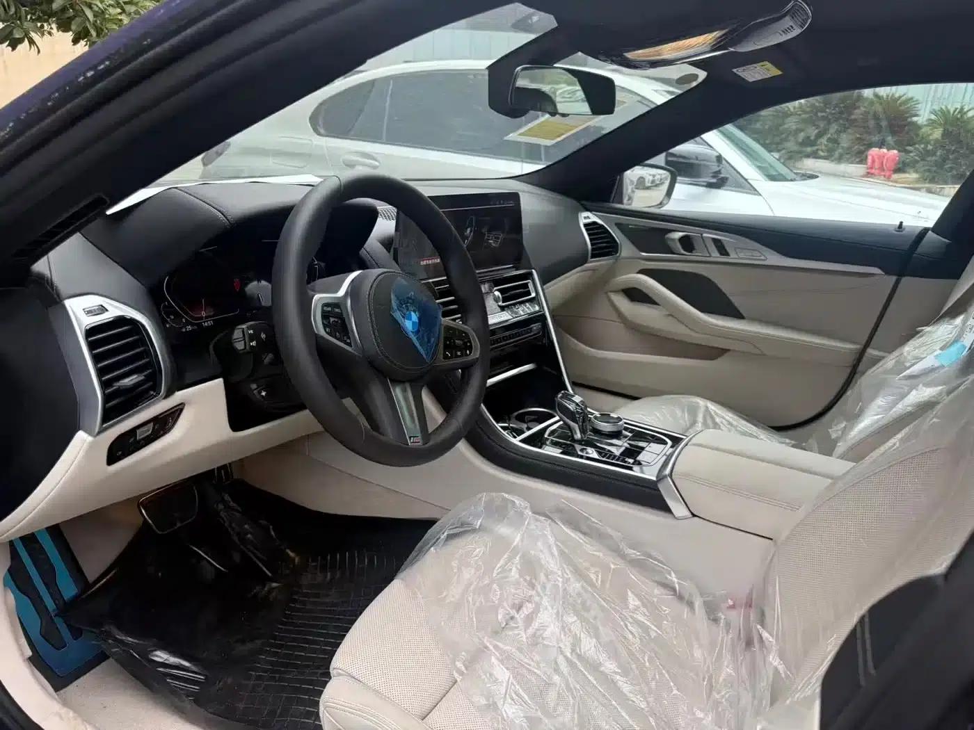 2022 BMW 8 Series 840i Gran Coupe M Sport Package — миниатюра 7