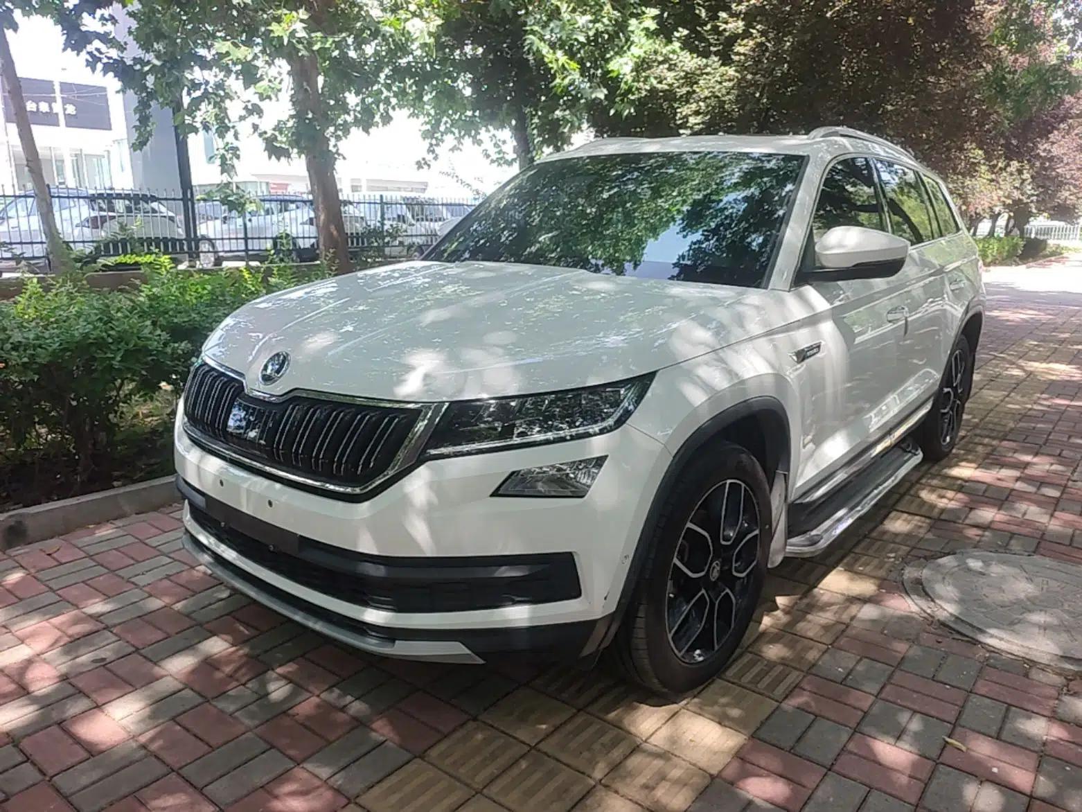Skoda Kodiaq 2018 TSI380 7-Seater Four-Wheel-Drive Flagship Edition — миниатюра 1