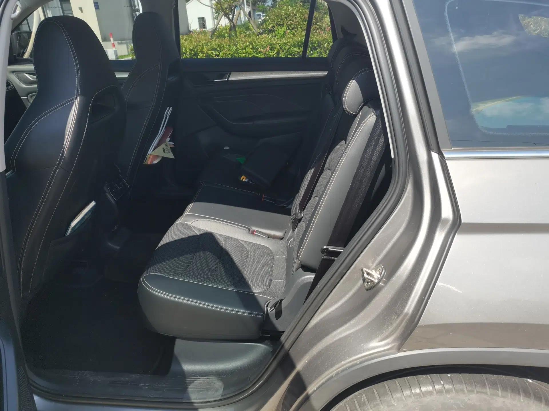 Skoda Kodiaq 2022 Restyled TSI330 7-Seater Two-Wheel-Drive Luxury Edition — миниатюра 17