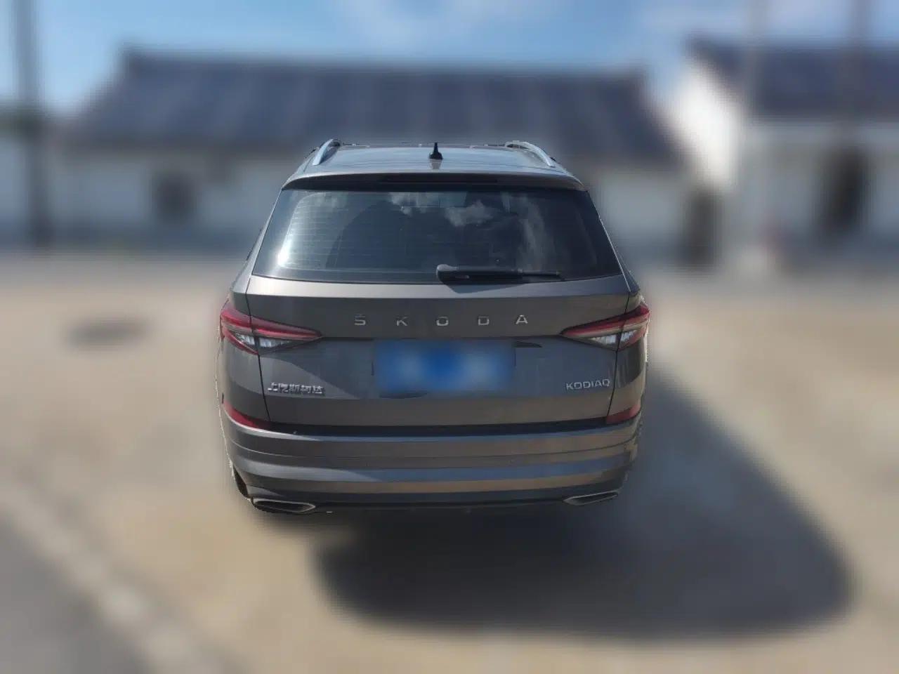 Skoda Kodiaq 2022 Restyled TSI330 7-Seater Two-Wheel-Drive Luxury Edition — миниатюра 5