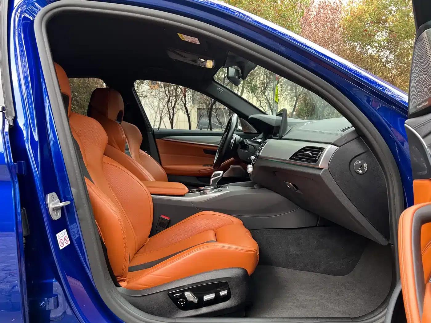 2021 BMW M5 — миниатюра 8