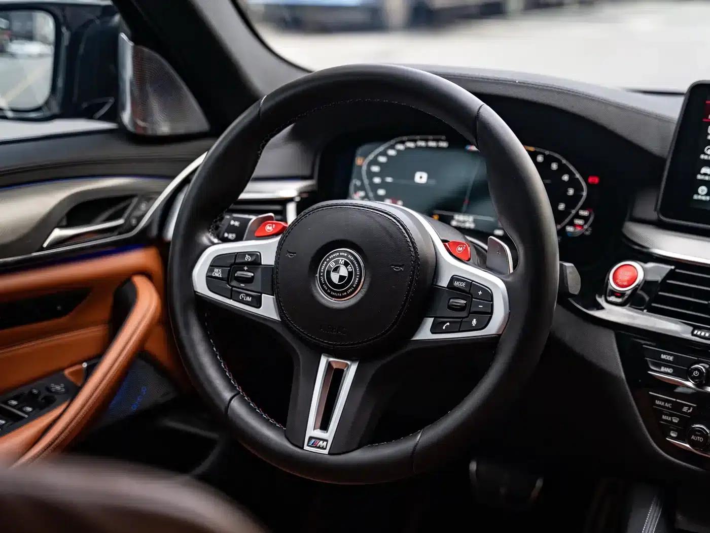2018 BMW M5 — миниатюра 11