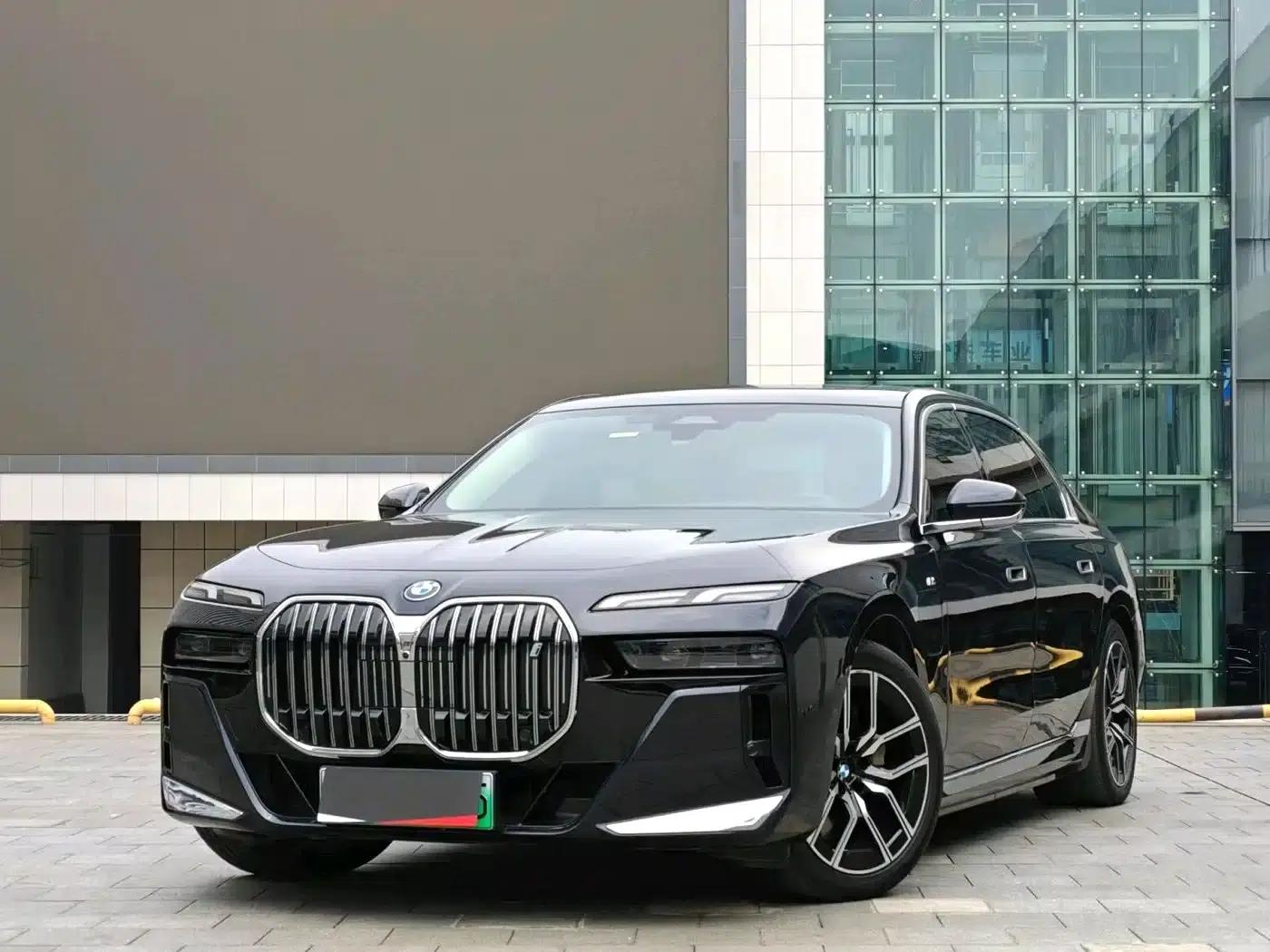 BMW i7 2023 eDrive50L Leading M Sport Package — миниатюра 2