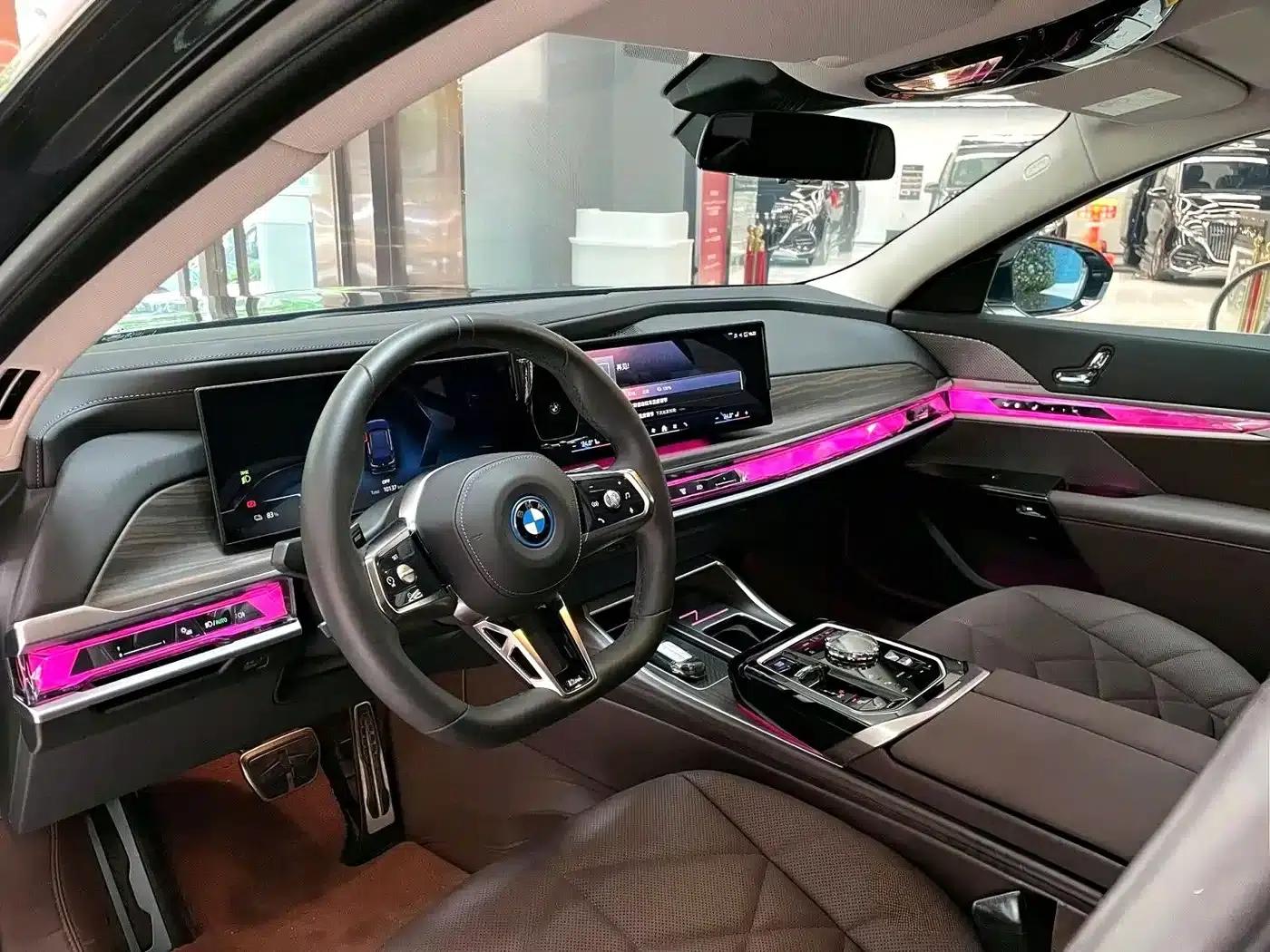 BMW i7 2023 eDrive50L Leading M Sport Package — миниатюра 13