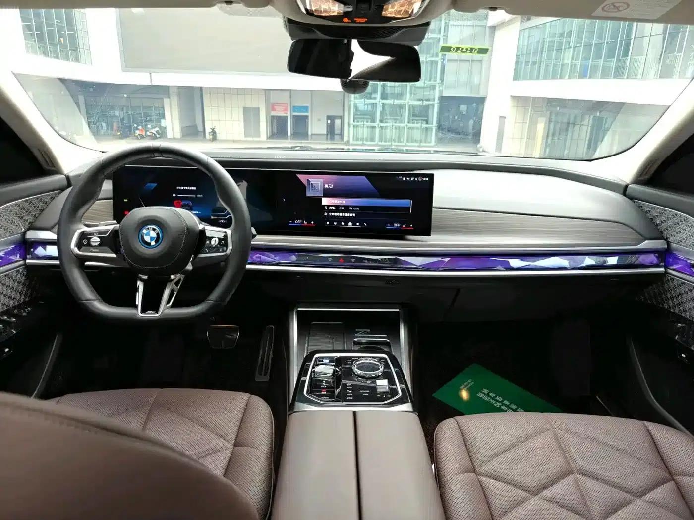 BMW i7 2023 eDrive50L Leading M Sport Package — миниатюра 16