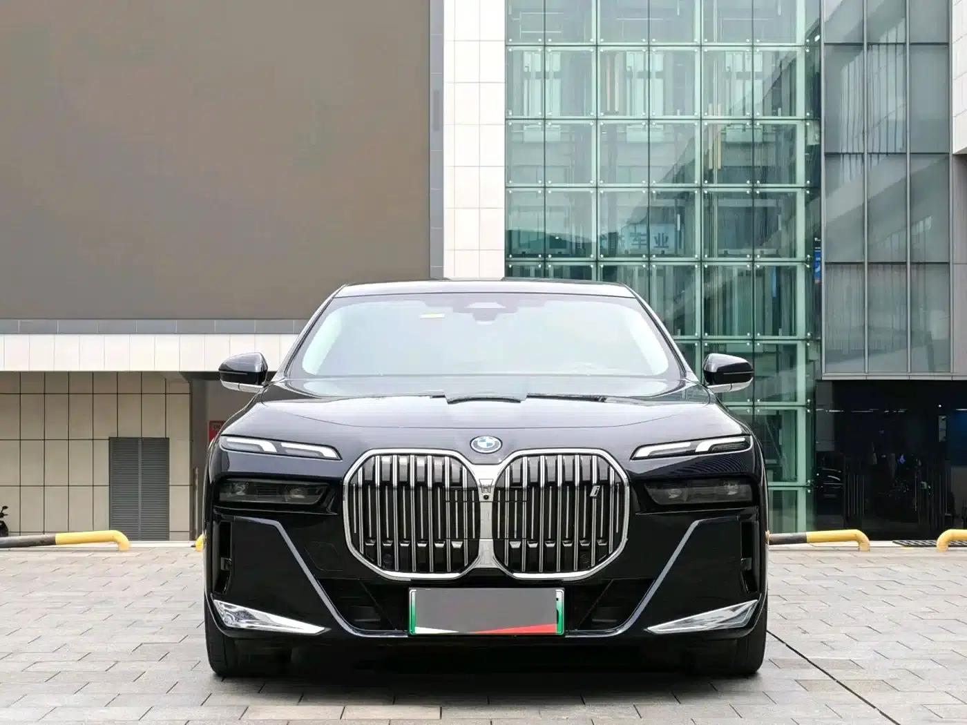 BMW i7 2023 eDrive50L Leading M Sport Package — миниатюра 4
