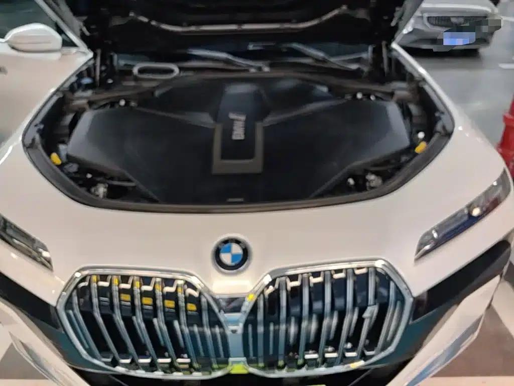 BMW i7 2023 eDrive50L Leading M Sport Package — миниатюра 20