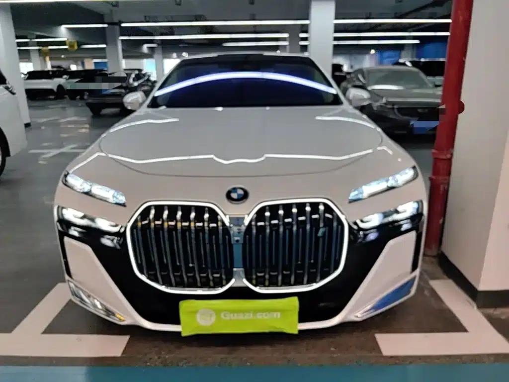 BMW i7 2023 eDrive50L Leading M Sport Package — миниатюра 3