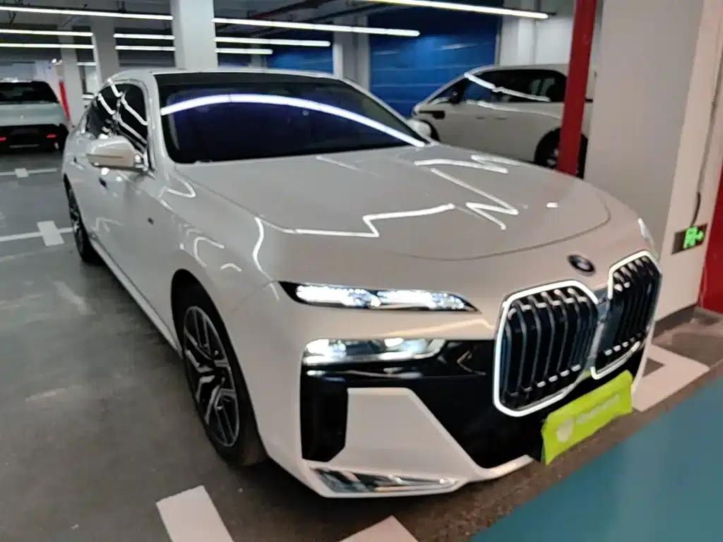 BMW i7 2023 eDrive50L Leading M Sport Package — миниатюра 4
